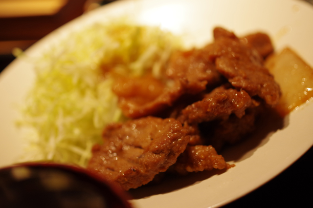 豚の生姜焼き定食980円 | 博多もつ鍋 やまや 池袋店