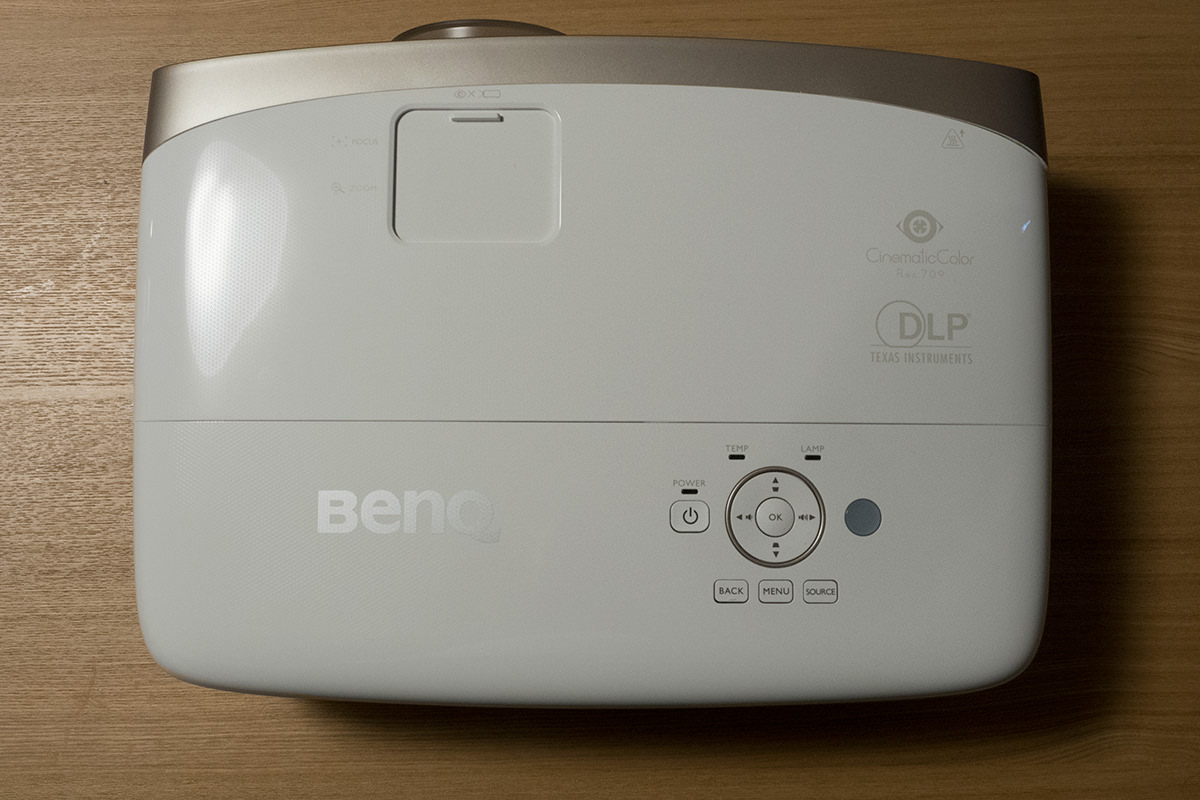 BenQ プロジェクター HT3050