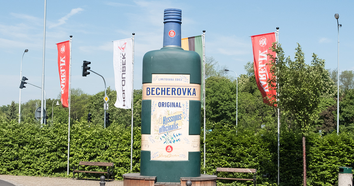 チェコの薬草酒「ベヘロフカ」を博物館で初体験。 #visitCzech #チェコへ行こう