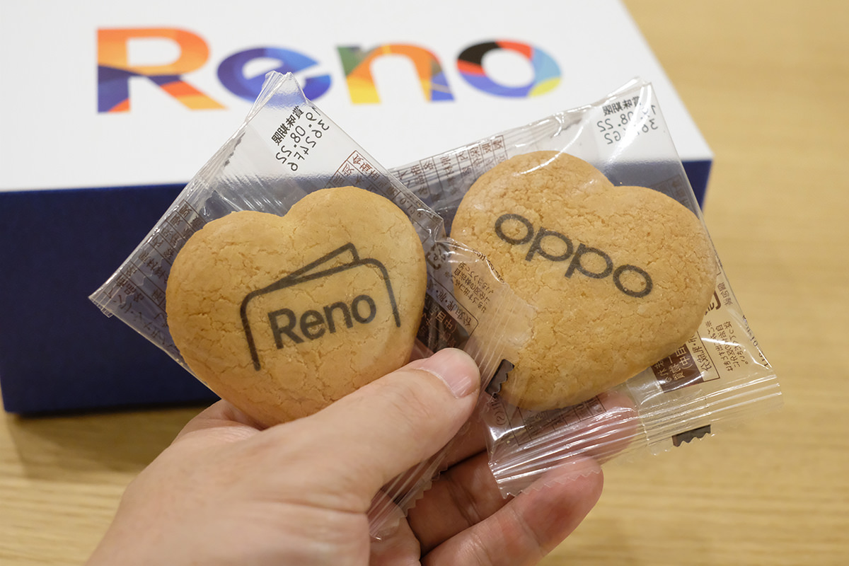 OPPO 「Reno 10x Zoom」