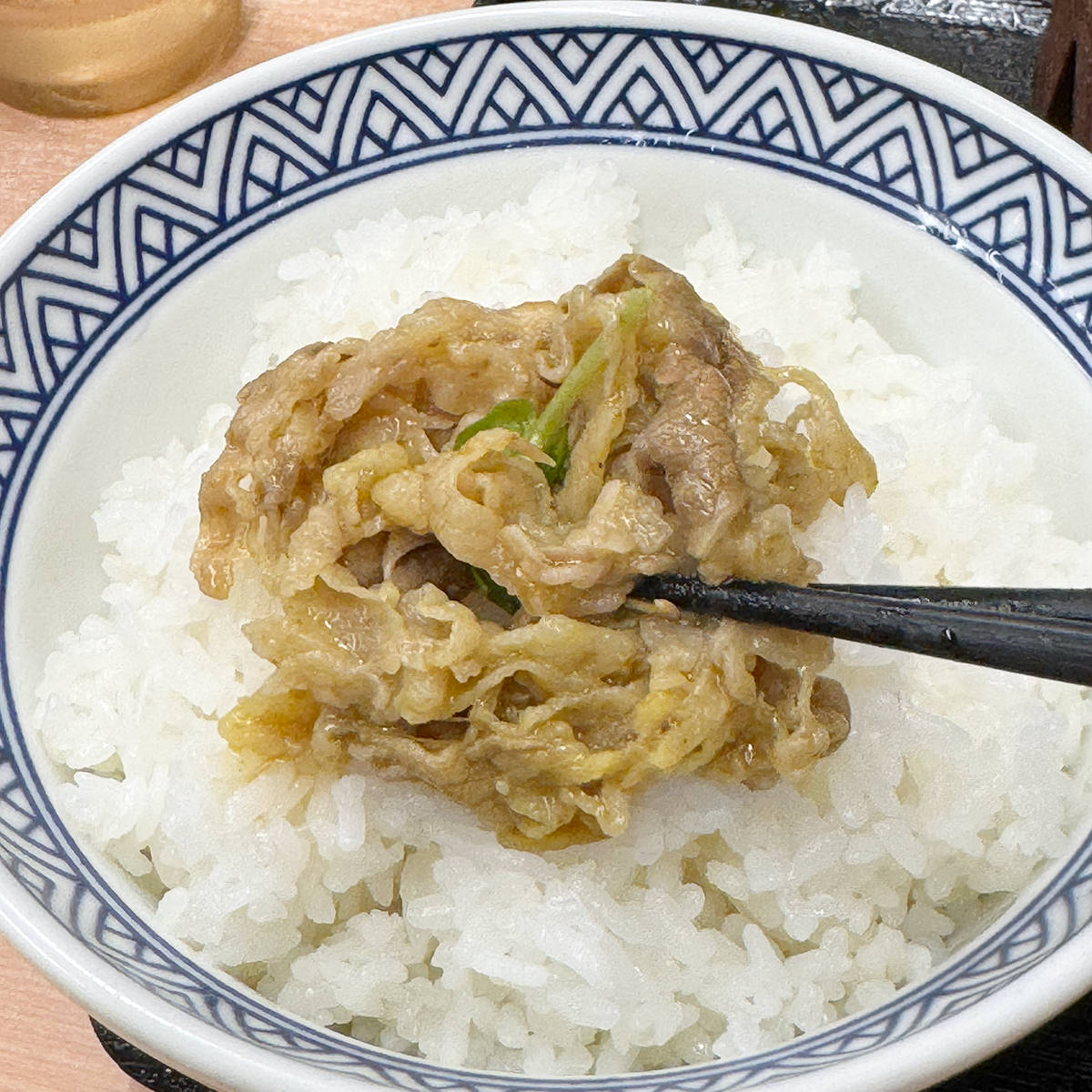 【吉野家】牛すき鍋膳のカレー版「牛カレー鍋膳」をお肉2倍盛りで！