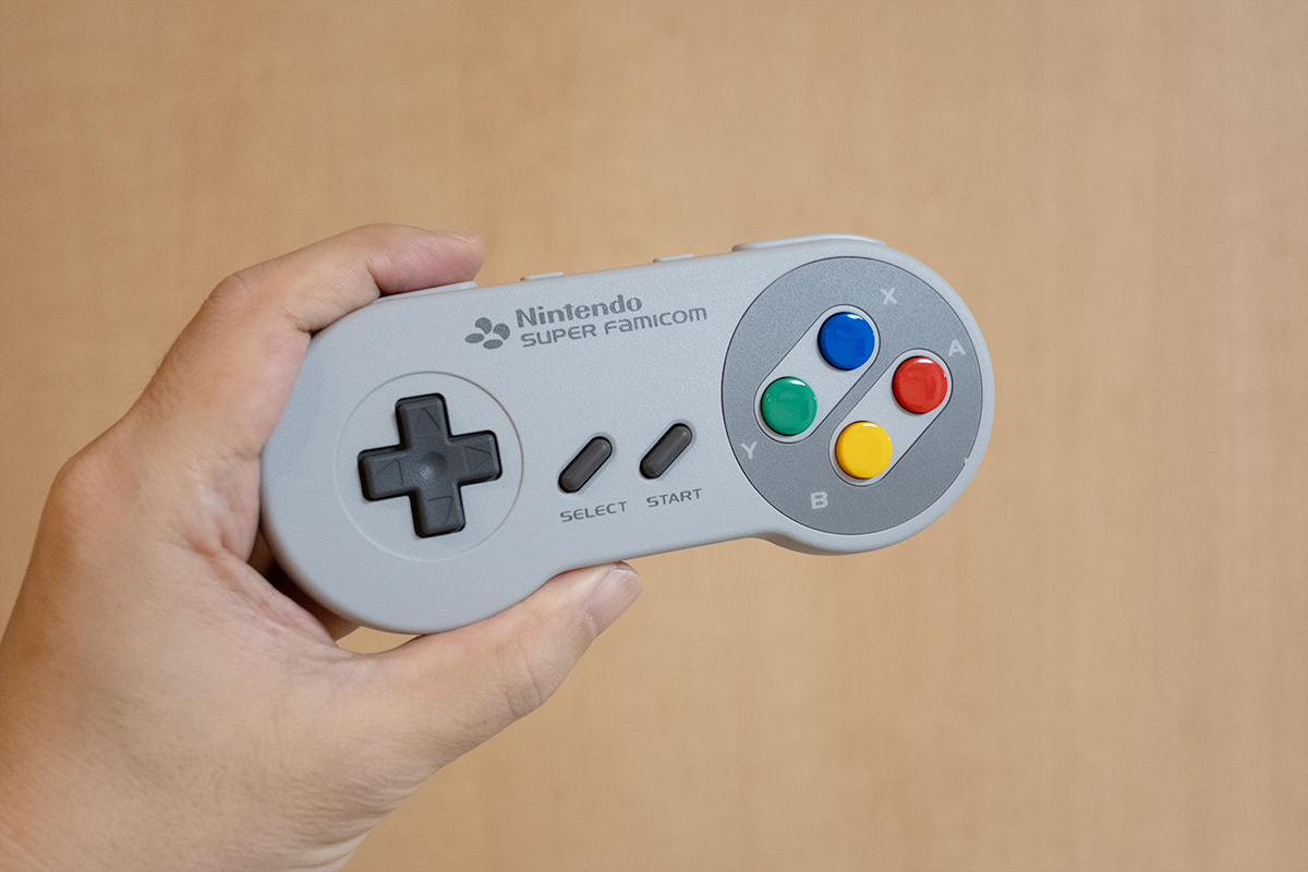 【Nintendo Switch】「スーパーファミコン コントローラー」はiPad/iPhone で使えるのか?